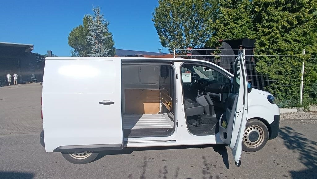 박스 밴 Toyota Proace 1.6 D, Transporter Kasten Schiebetür Klima : 사진 12 박스 밴 Toyota Proace 1.6 D, Transporter Kasten Schiebetür Klima : 사진 12