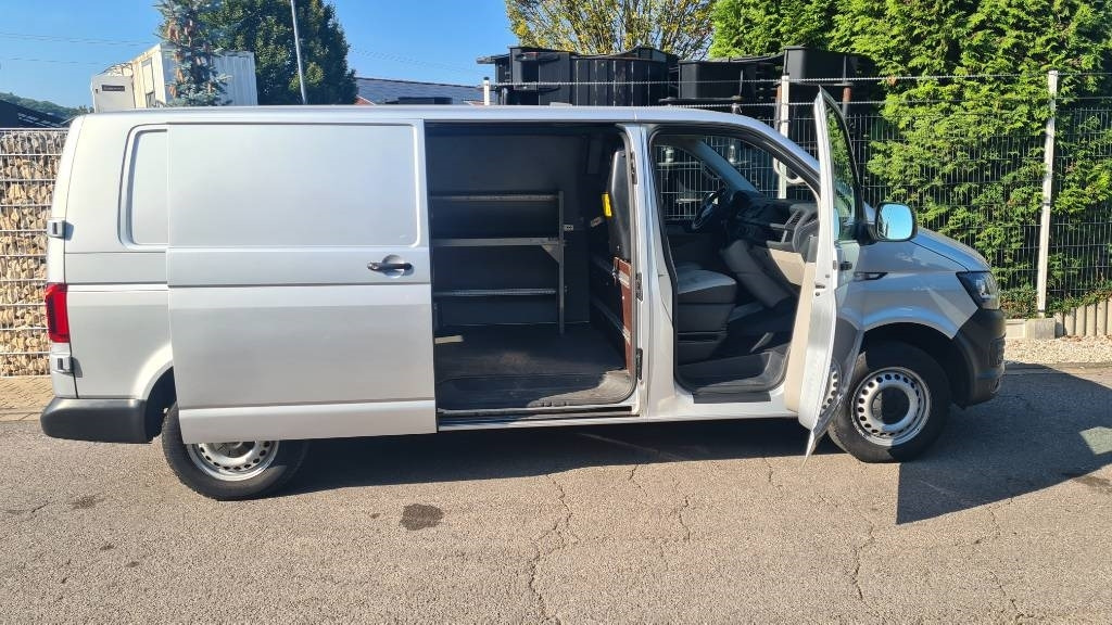Volkswagen T5 2.0 TDI, Kasten, Werkstattschränke, Klima, AHK - 박스 밴 : 사진 5 Volkswagen T5 2.0 TDI, Kasten, Werkstattschränke, Klima, AHK - 박스 밴 : 사진 5