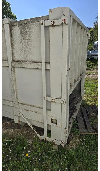 Big Hakenliftcontainer mit 5000 l Tank - 저장 탱크 : 사진 4 Big Hakenliftcontainer mit 5000 l Tank - 저장 탱크 : 사진 4