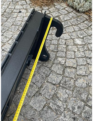 Big Palettengabel 2 t passend zu Volvo L30 Aufnahme - 포크 자재 취급 장비 용 : 사진 4 Big Palettengabel 2 t passend zu Volvo L30 Aufnahme - 포크 자재 취급 장비 용 : 사진 4