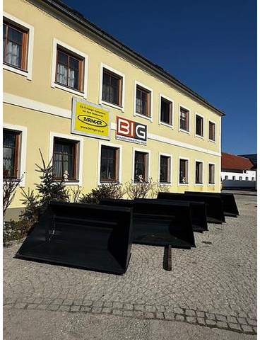 Big Volumenschaufel 200 cm mit JCB 520-50 Aufnahme - 버킷 : 사진 1 Big Volumenschaufel 200 cm mit JCB 520-50 Aufnahme - 버킷 : 사진 1