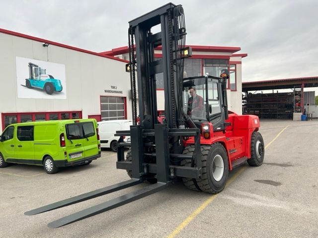 Kalmar DCG150-6 - 디젤 지게차 : 사진 2 Kalmar DCG150-6 - 디젤 지게차 : 사진 2
