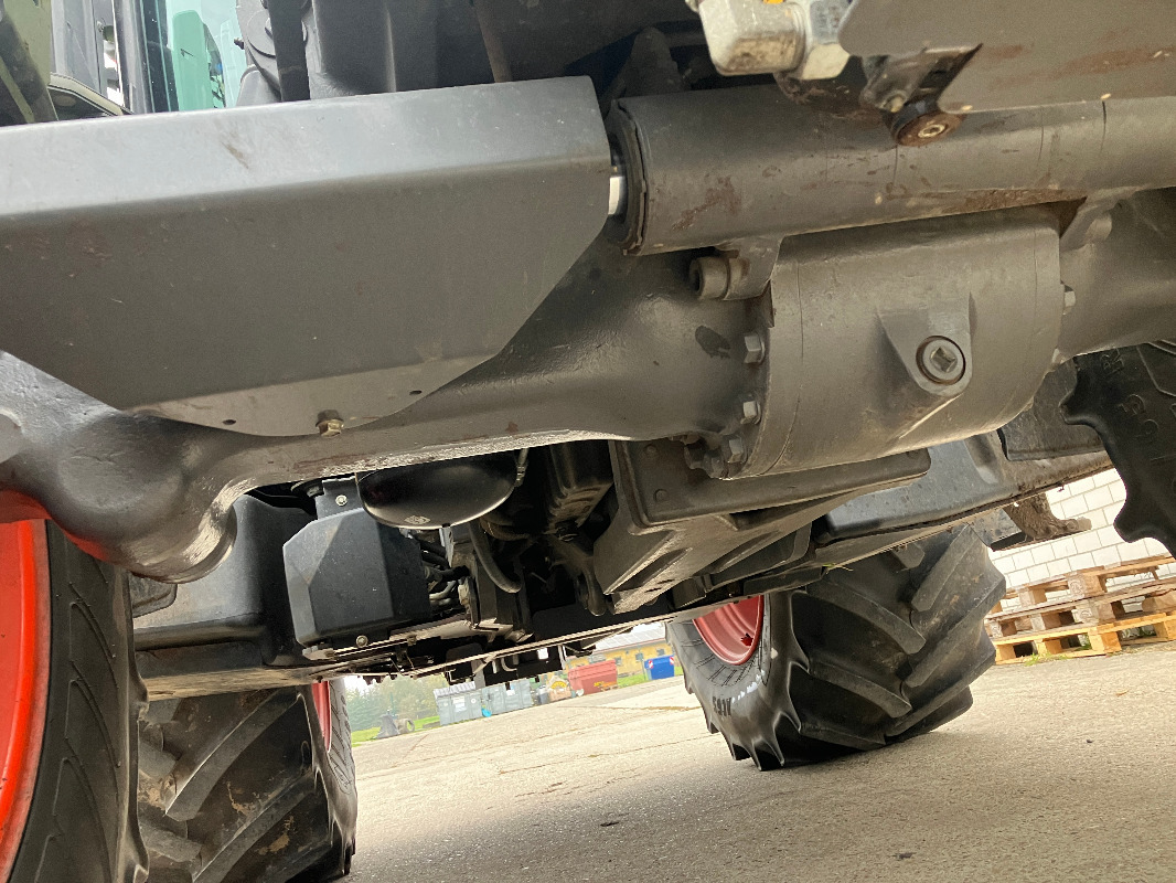 CLAAS Arion 550 - 장궤형 트랙터 : 사진 4 CLAAS Arion 550 - 장궤형 트랙터 : 사진 4