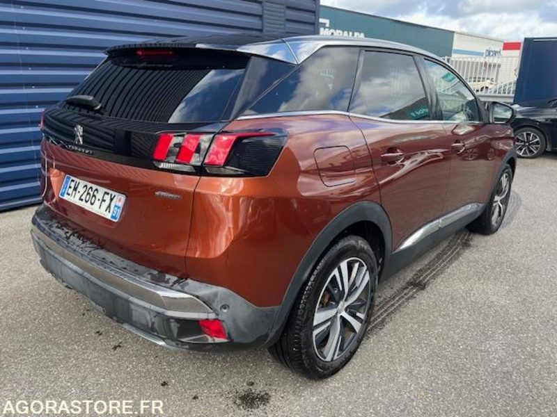3008 GT-LINE 1.2 PT 130cv. 05/2017. 117900 KM - SUV : 사진 3 3008 GT-LINE 1.2 PT 130cv. 05/2017. 117900 KM - SUV : 사진 3