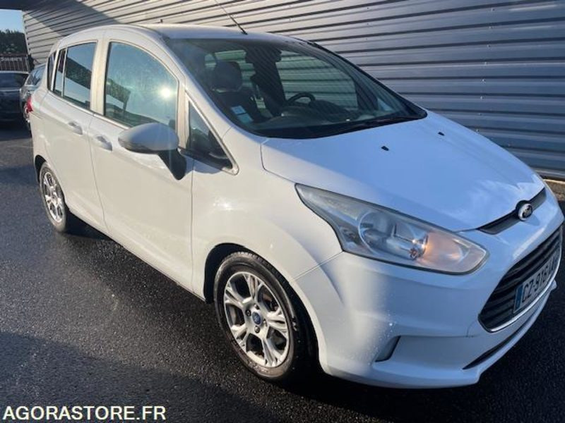 B-MAX TREND 1.0 ECOBOOST 100cv 125850 KM - 차량 : 사진 4 B-MAX TREND 1.0 ECOBOOST 100cv 125850 KM - 차량 : 사진 4