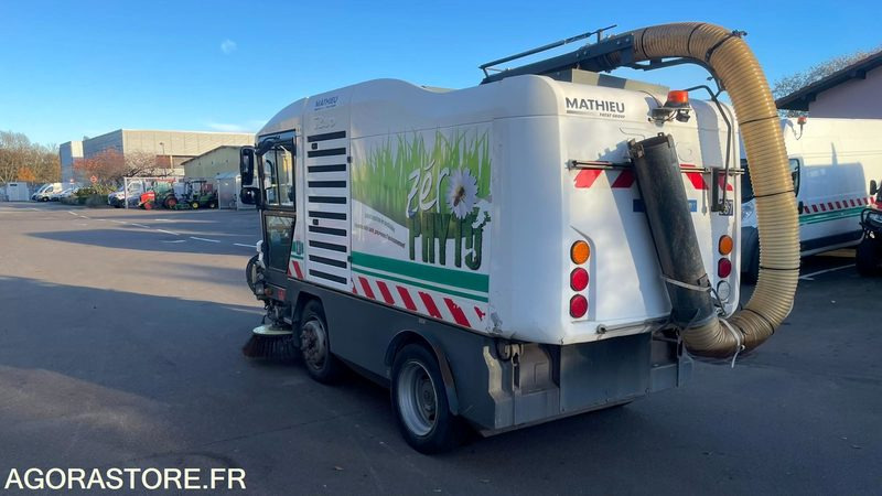 BALAYEUSE RAVO DE 2009 - 거리 청소 차량 : 사진 4 BALAYEUSE RAVO DE 2009 - 거리 청소 차량 : 사진 4