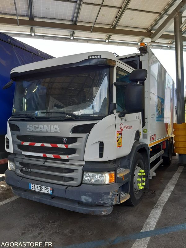 BOM AR SCANIA 19T - SEMAT - R32467 - 182244 kms - 쓰레기차 : 사진 1 BOM AR SCANIA 19T - SEMAT - R32467 - 182244 kms - 쓰레기차 : 사진 1