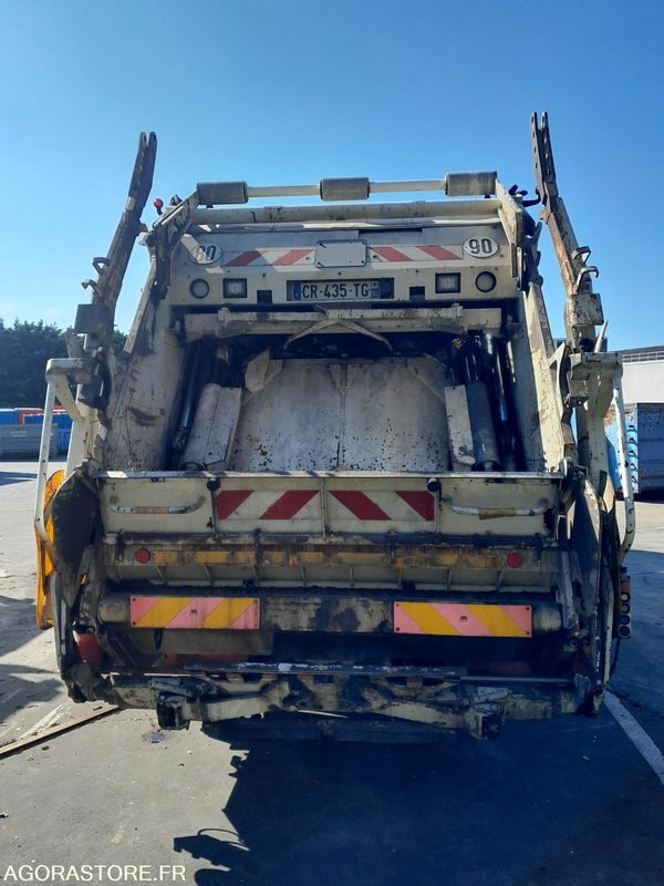 BOM DI 26T SCANIA GO (5614-VPIDF-66ICAM571X) - 쓰레기차 : 사진 5 BOM DI 26T SCANIA GO (5614-VPIDF-66ICAM571X) - 쓰레기차 : 사진 5
