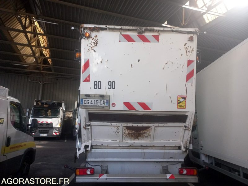 BOM GRUE Renault PREMIUM 26T / benne Geesinknorba grue Palfinger (ref. BT66) - 쓰레기차 : 사진 3 BOM GRUE Renault PREMIUM 26T / benne Geesinknorba grue Palfinger (ref. BT66) - 쓰레기차 : 사진 3