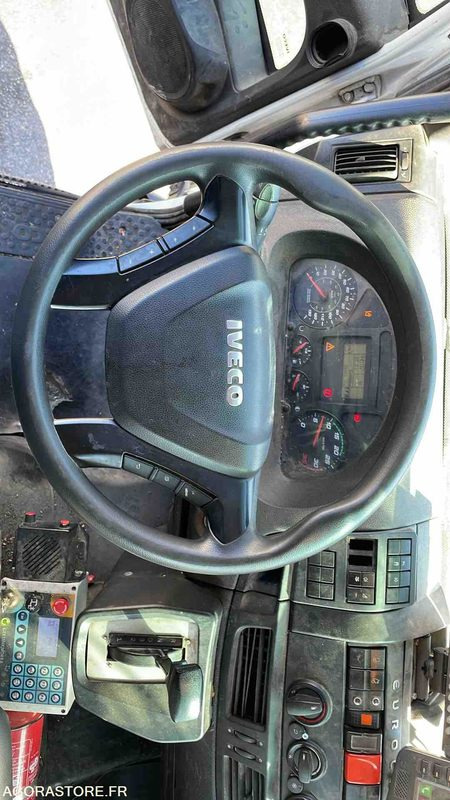 BOM - IVECO 120-210L - 2019 - 쓰레기차 : 사진 3 BOM - IVECO 120-210L - 2019 - 쓰레기차 : 사진 3