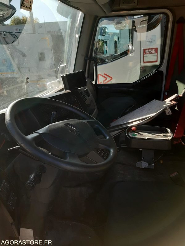 BOM RENAULT 19T - FARID 14M3 - R30958 - 257075 KMS - 쓰레기차 : 사진 5 BOM RENAULT 19T - FARID 14M3 - R30958 - 257075 KMS - 쓰레기차 : 사진 5