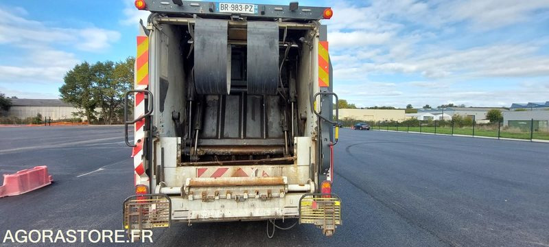 BOM RENAULT PREMIUM - 308342km - 2011 - 쓰레기차 : 사진 2 BOM RENAULT PREMIUM - 308342km - 2011 - 쓰레기차 : 사진 2