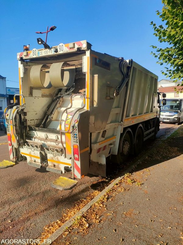 BOM Renault 26 tonnes - 쓰레기차 : 사진 3 BOM Renault 26 tonnes - 쓰레기차 : 사진 3