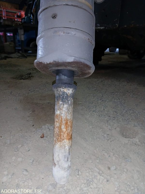 BRH MONTABERT SC16 Arden QA10 - 유압 해머 : 사진 2 BRH MONTABERT SC16 Arden QA10 - 유압 해머 : 사진 2