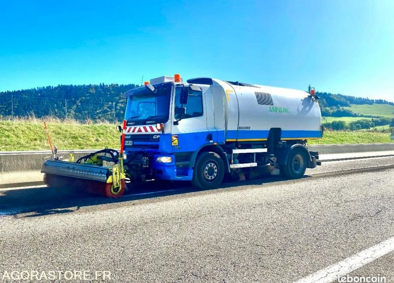 Balayeuse DAF haute pression - 2006 / 460 638 KMS - 거리 청소 차량 : 사진 1 Balayeuse DAF haute pression - 2006 / 460 638 KMS - 거리 청소 차량 : 사진 1