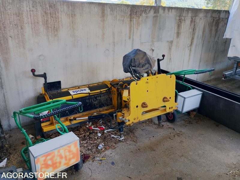 CAMION GRUE 250 RENAULT - 제설차량 : 사진 5 CAMION GRUE 250 RENAULT - 제설차량 : 사진 5