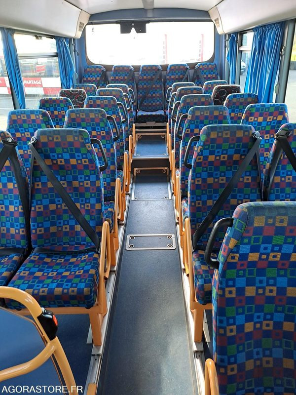 CAR-IRISBUS-RECREO N°12054(7590)-MEC-2009/276061 KM-AB704HV - 스쿨버스 : 사진 2 CAR-IRISBUS-RECREO N°12054(7590)-MEC-2009/276061 KM-AB704HV - 스쿨버스 : 사진 2