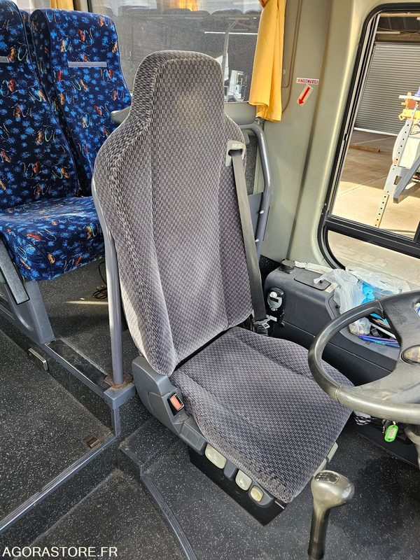 CAR SCOLAIRE TEMSA SAFARI - 2006 - 443780KM - CT226DF - 스쿨버스 : 사진 5 CAR SCOLAIRE TEMSA SAFARI - 2006 - 443780KM - CT226DF - 스쿨버스 : 사진 5