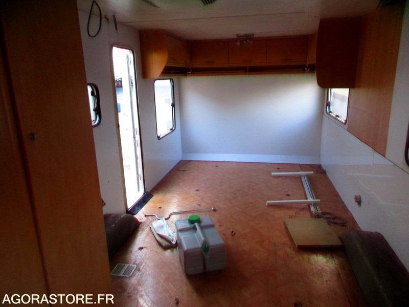 밴 CARAVANE PRESTIGE double essieux : 사진 6