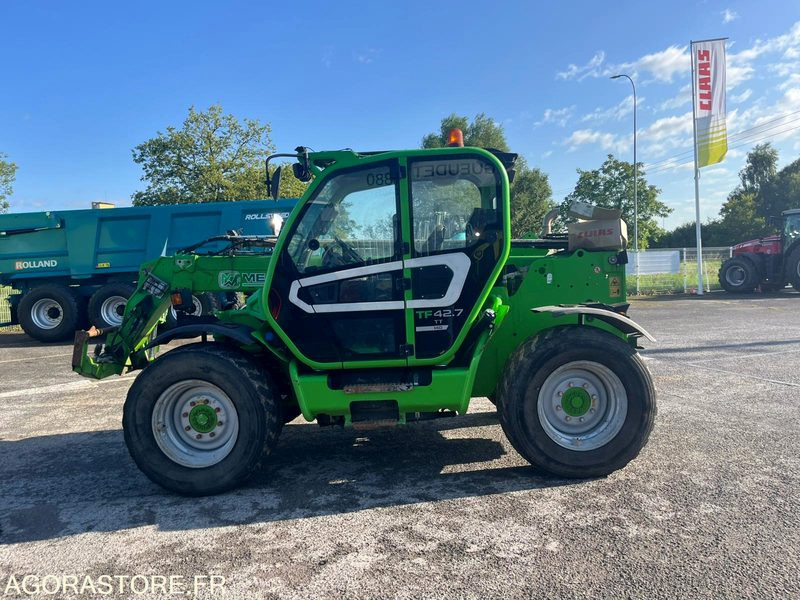 CHARIOT TELESCOPIQUE MERLO TF 42.7 TT - 2018 / 6144 HEURES - 로더 : 사진 2 CHARIOT TELESCOPIQUE MERLO TF 42.7 TT - 2018 / 6144 HEURES - 로더 : 사진 2