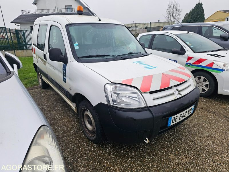 CITROEN BERLINGO - 2010 - 221150KM - BE642VQ - 소형 밴 : 사진 2 CITROEN BERLINGO - 2010 - 221150KM - BE642VQ - 소형 밴 : 사진 2
