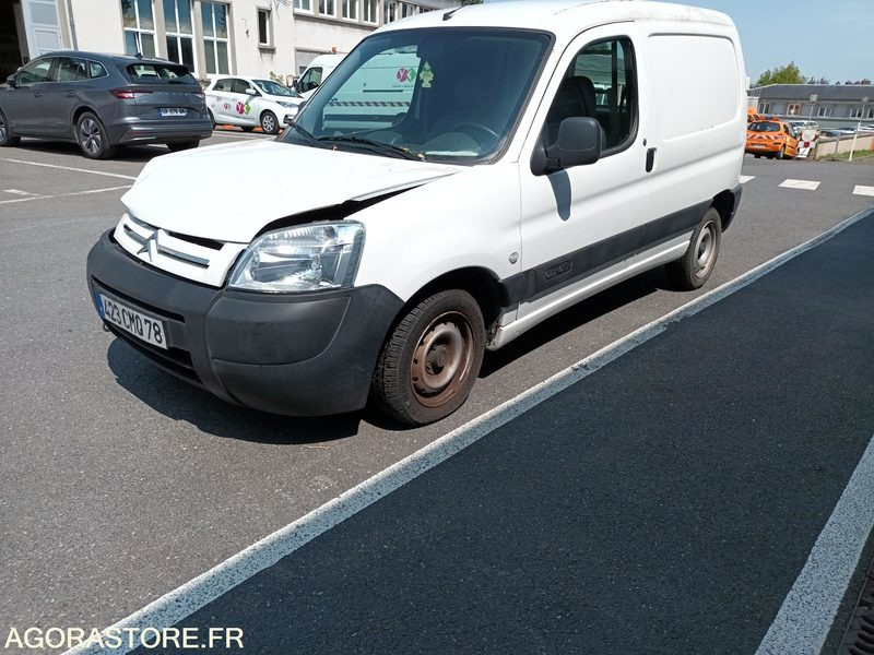 CITROEN Berlingo - 423 CMQ 78 - 소형 밴 : 사진 2 CITROEN Berlingo - 423 CMQ 78 - 소형 밴 : 사진 2