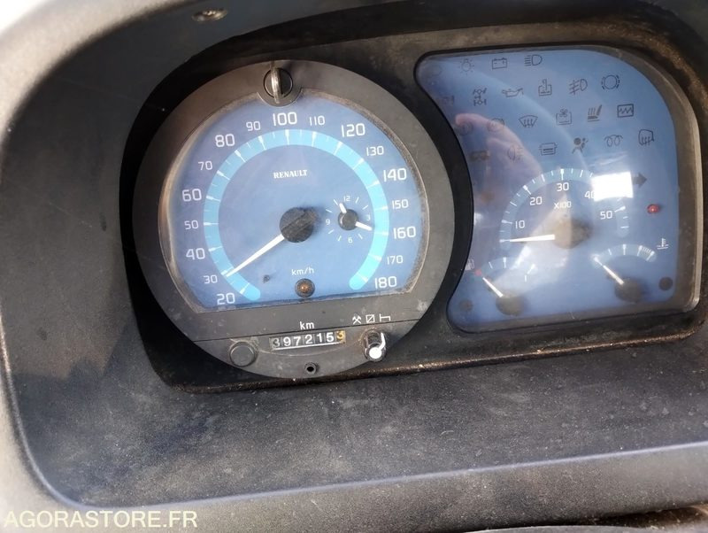 Camion 3.5t Hydrocureur Renault Mascott – équipement Huwer - 트럭 : 사진 3 Camion 3.5t Hydrocureur Renault Mascott – équipement Huwer - 트럭 : 사진 3