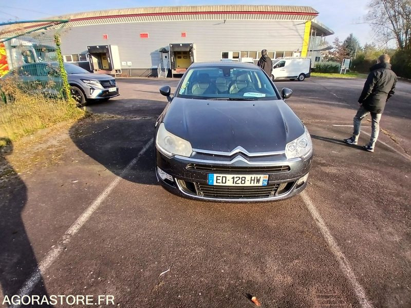 Citroën C5 – Diesel – 2016-217 349 km - 차량 : 사진 1 Citroën C5 – Diesel – 2016-217 349 km - 차량 : 사진 1