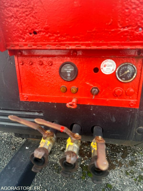 Compresseur mobile INGERSOLL P180 5m3/mm - 공기 압축기 : 사진 2 Compresseur mobile INGERSOLL P180 5m3/mm - 공기 압축기 : 사진 2