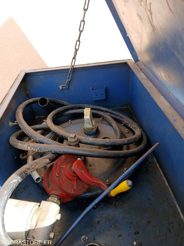 Cuve gazole métallique avec distributeur Bollaert - 건설장비 : 사진 4 Cuve gazole métallique avec distributeur Bollaert - 건설장비 : 사진 4