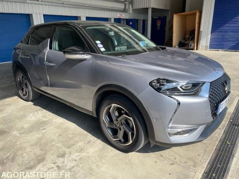 DS3 CROSSBACK GRAND CHIC PURE TECH 155cv EAT8 - 06/2019 - 85000KM - SUV : 사진 4 DS3 CROSSBACK GRAND CHIC PURE TECH 155cv EAT8 - 06/2019 - 85000KM - SUV : 사진 4
