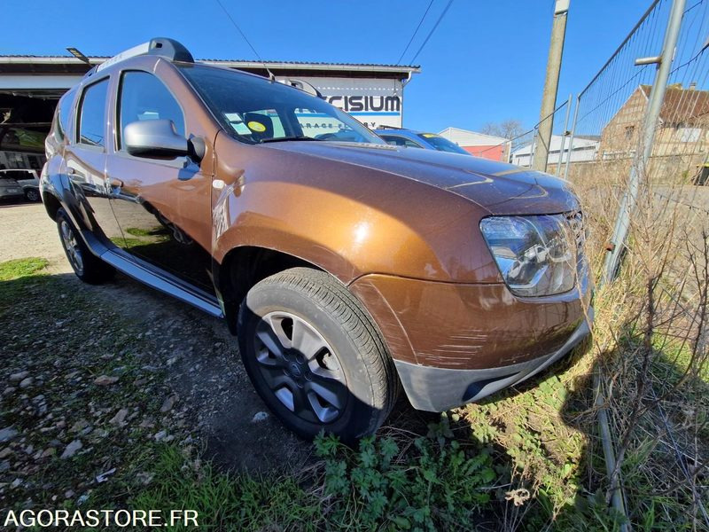 Dacia Duster - DQ448XB - 2015 - 143970km - SUV : 사진 2 Dacia Duster - DQ448XB - 2015 - 143970km - SUV : 사진 2