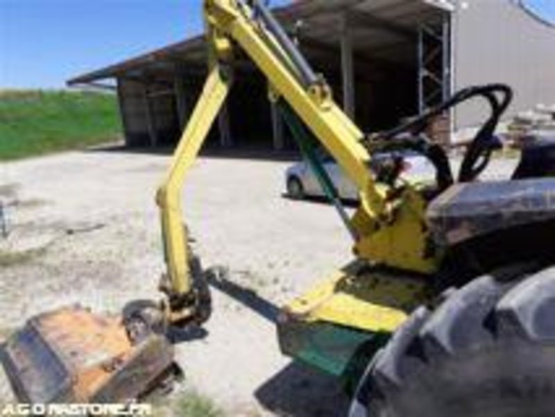 Débroussailleuse épareuse Norémat Tonica M50 - 1999 / 8000 heures - 붐 모어 : 사진 2 Débroussailleuse épareuse Norémat Tonica M50 - 1999 / 8000 heures - 붐 모어 : 사진 2