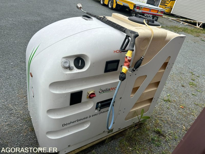 Désherbeuse à eau chaude - OELIATEC HOUAT - Année 2017 - 2 lances - 건설장비 : 사진 2 Désherbeuse à eau chaude - OELIATEC HOUAT - Année 2017 - 2 lances - 건설장비 : 사진 2