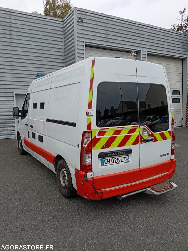 EH-025-LT - Roulant - RENAULT MASTER - VASP - 363 000 Kms - 구급차 : 사진 4 EH-025-LT - Roulant - RENAULT MASTER - VASP - 363 000 Kms - 구급차 : 사진 4