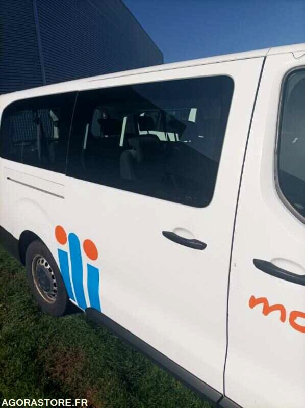 ET-800-VE - Roulant - CITROEN JUMPY SPACE TOURER - VP - 284 574 Kms - 소형 버스, 승합차 : 사진 5 ET-800-VE - Roulant - CITROEN JUMPY SPACE TOURER - VP - 284 574 Kms - 소형 버스, 승합차 : 사진 5