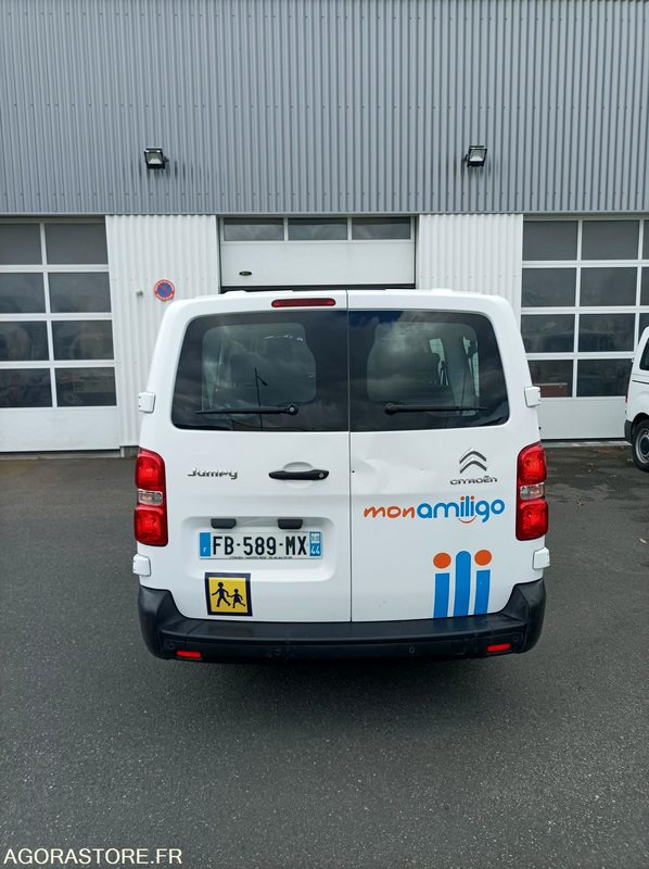 FB-589-MX - Roulant - CITROEN JUMPY SPACE TOURER - VP - 208 161 Kms - 소형 버스, 승합차 : 사진 4 FB-589-MX - Roulant - CITROEN JUMPY SPACE TOURER - VP - 208 161 Kms - 소형 버스, 승합차 : 사진 4