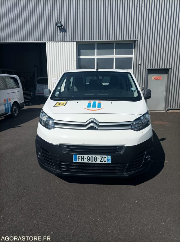 FH-908-ZC - Non Roulant - CITROEN JUMPY - VP - 180 000 Kms - 소형 버스, 승합차 : 사진 4 FH-908-ZC - Non Roulant - CITROEN JUMPY - VP - 180 000 Kms - 소형 버스, 승합차 : 사진 4