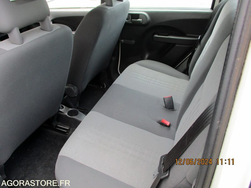 FIAT PANDA 1432 - 차량 : 사진 5 FIAT PANDA 1432 - 차량 : 사진 5
