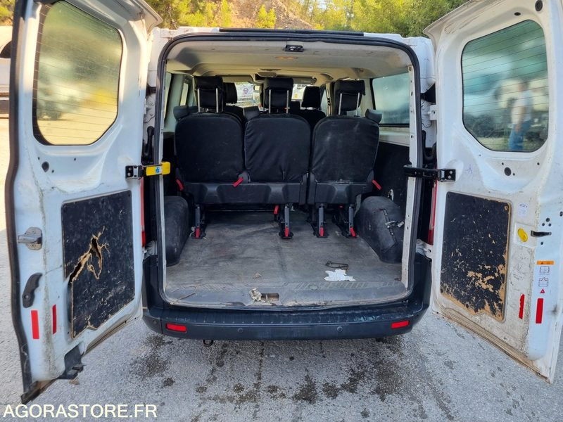 FORD TRANSIT KOMBI TREND 9 PLACES L2H1 TDCI 105CV de 2017 - 72 000KM (R3B249) - 소형 버스, 승합차 : 사진 4 FORD TRANSIT KOMBI TREND 9 PLACES L2H1 TDCI 105CV de 2017 - 72 000KM (R3B249) - 소형 버스, 승합차 : 사진 4