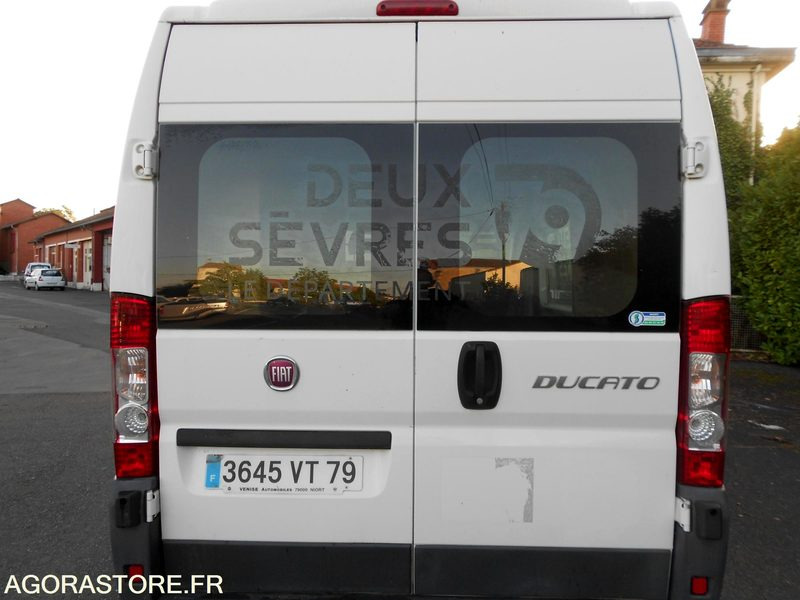 FOURGON FIAT DUCATO - 패널 밴 : 사진 3 FOURGON FIAT DUCATO - 패널 밴 : 사진 3
