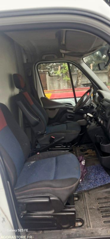 FOURGON RENAULT MASTER -2013-184734 kms CLIMATISE - 패널 밴 : 사진 5 FOURGON RENAULT MASTER -2013-184734 kms CLIMATISE - 패널 밴 : 사진 5