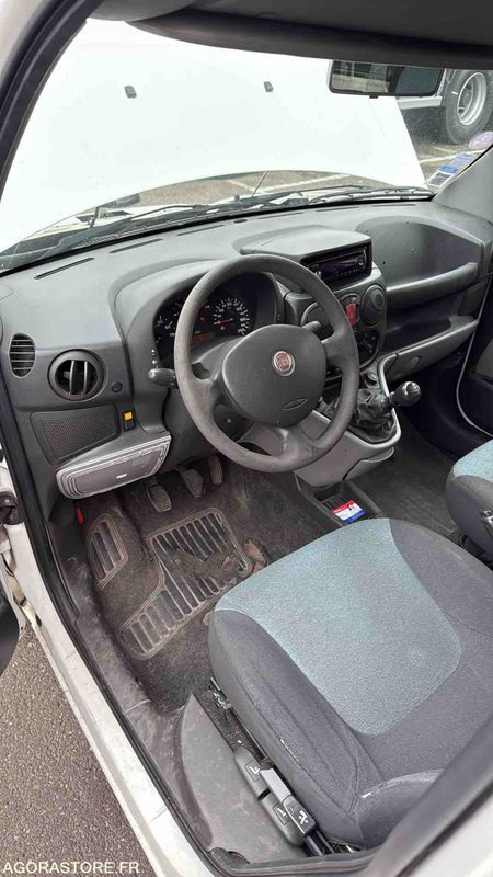 Fiat - Doblo cargo - 2008 - 173572KMS - 458BBV67 - 소형 밴 : 사진 5 Fiat - Doblo cargo - 2008 - 173572KMS - 458BBV67 - 소형 밴 : 사진 5