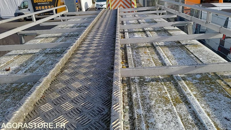 패널 밴 Ford Transit LS - 2008 - 102029kms -932AZP67 : 사진 17 패널 밴 Ford Transit LS - 2008 - 102029kms -932AZP67 : 사진 17