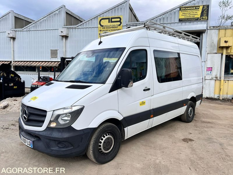 Fourgon Mercedes-Benz SPRINTER 2 V6 3L 190cv - 2014 - 143500Kms - 패널 밴 : 사진 1 Fourgon Mercedes-Benz SPRINTER 2 V6 3L 190cv - 2014 - 143500Kms - 패널 밴 : 사진 1