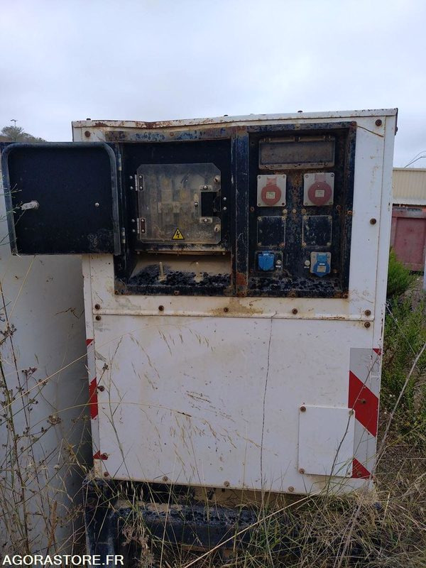 Groupe électrogène SDMO 60 kVA - 발전기 세트 : 사진 3 Groupe électrogène SDMO 60 kVA - 발전기 세트 : 사진 3