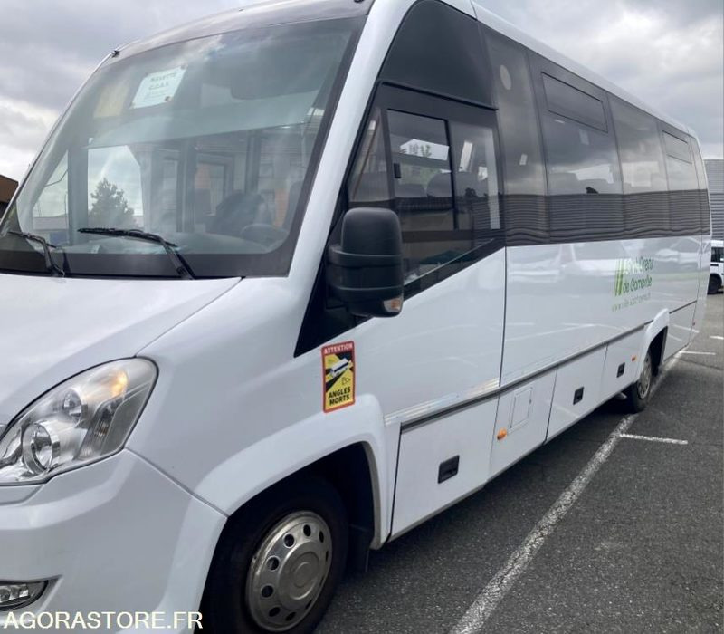 IVECO 70C17 DIETRICH CAREBUS - 2014 - 41295 KM - 소형 버스, 승합차 : 사진 3 IVECO 70C17 DIETRICH CAREBUS - 2014 - 41295 KM - 소형 버스, 승합차 : 사진 3
