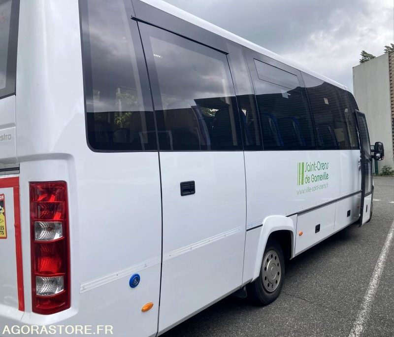 IVECO 70C17 DIETRICH CAREBUS - 2014 - 41295 KM - 소형 버스, 승합차 : 사진 4 IVECO 70C17 DIETRICH CAREBUS - 2014 - 41295 KM - 소형 버스, 승합차 : 사진 4