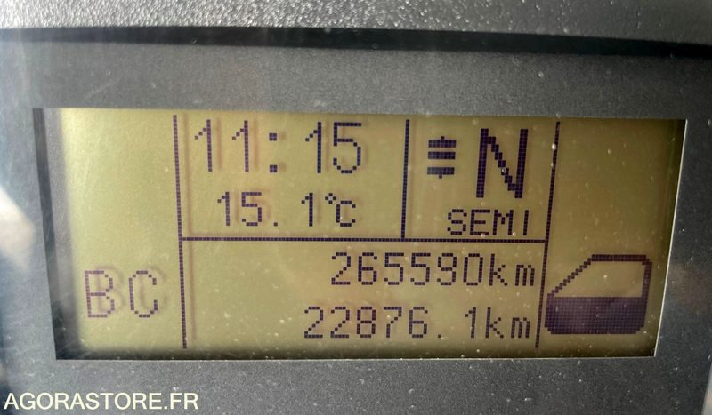 IVECO EUROCARGO PLATEAU - 2015 - 295 000KM - 트럭 : 사진 3 IVECO EUROCARGO PLATEAU - 2015 - 295 000KM - 트럭 : 사진 3