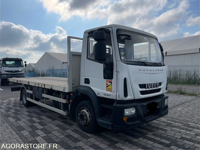 IVECO EUROCARGO PLATEAU - 2015 - 295 000KM - 트럭 : 사진 1 IVECO EUROCARGO PLATEAU - 2015 - 295 000KM - 트럭 : 사진 1